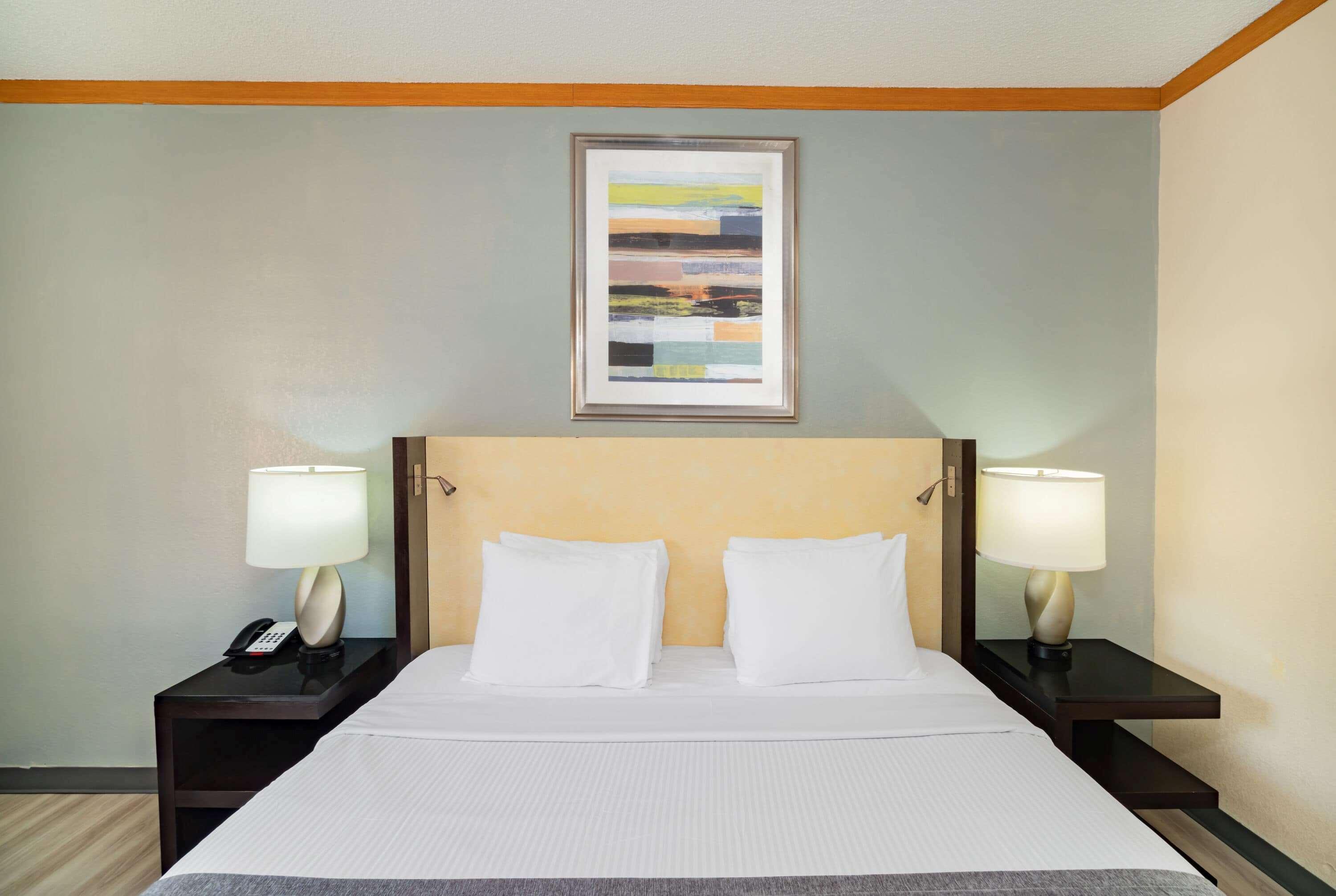 เบย์มอนต์ บาย วินด์แฮม ไฮน์สวิลล์ ฟอร์ต สจ๊วต แอเรีย Hotel ภายนอก รูปภาพ